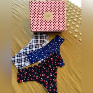 3 pair Victoria’s Secret seamless panties/ thongs